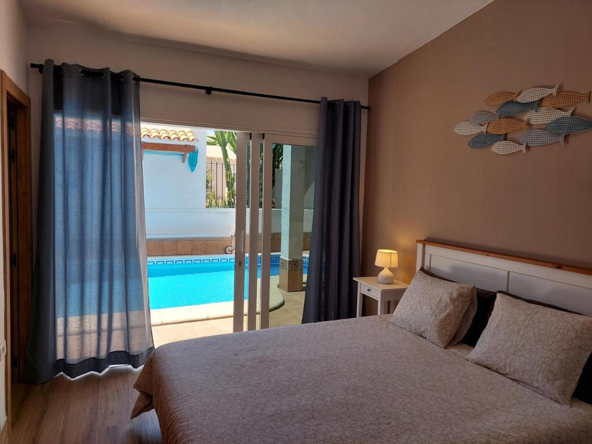 Beautiful Holiday Villa With Heated Private Pool, Los Cristianos ロスクリスティアーノス エクステリア 写真