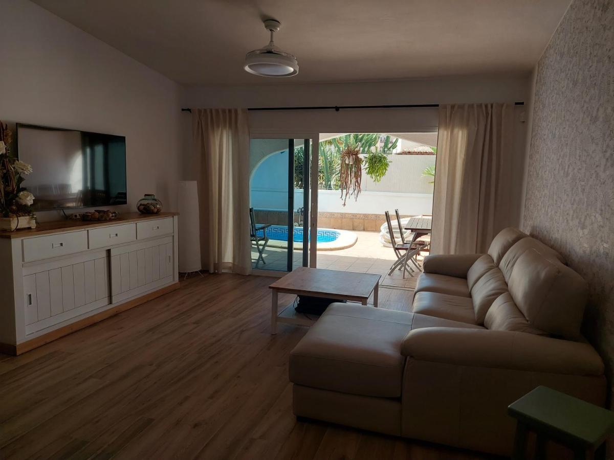 Beautiful Holiday Villa With Heated Private Pool, Los Cristianos ロスクリスティアーノス エクステリア 写真