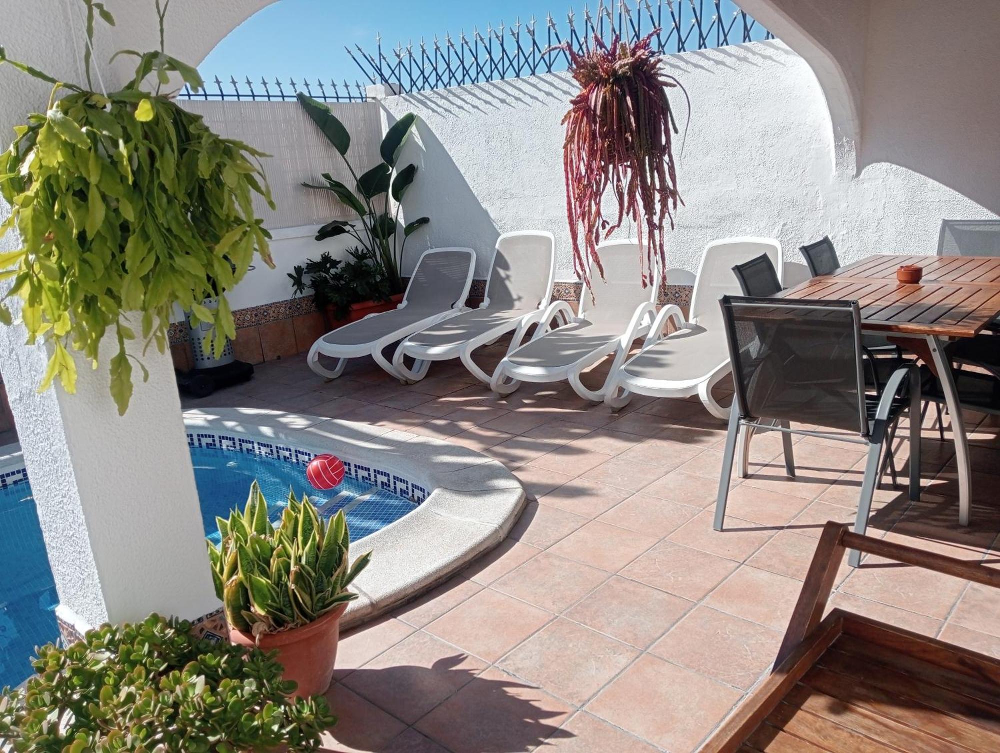 Beautiful Holiday Villa With Heated Private Pool, Los Cristianos ロスクリスティアーノス エクステリア 写真