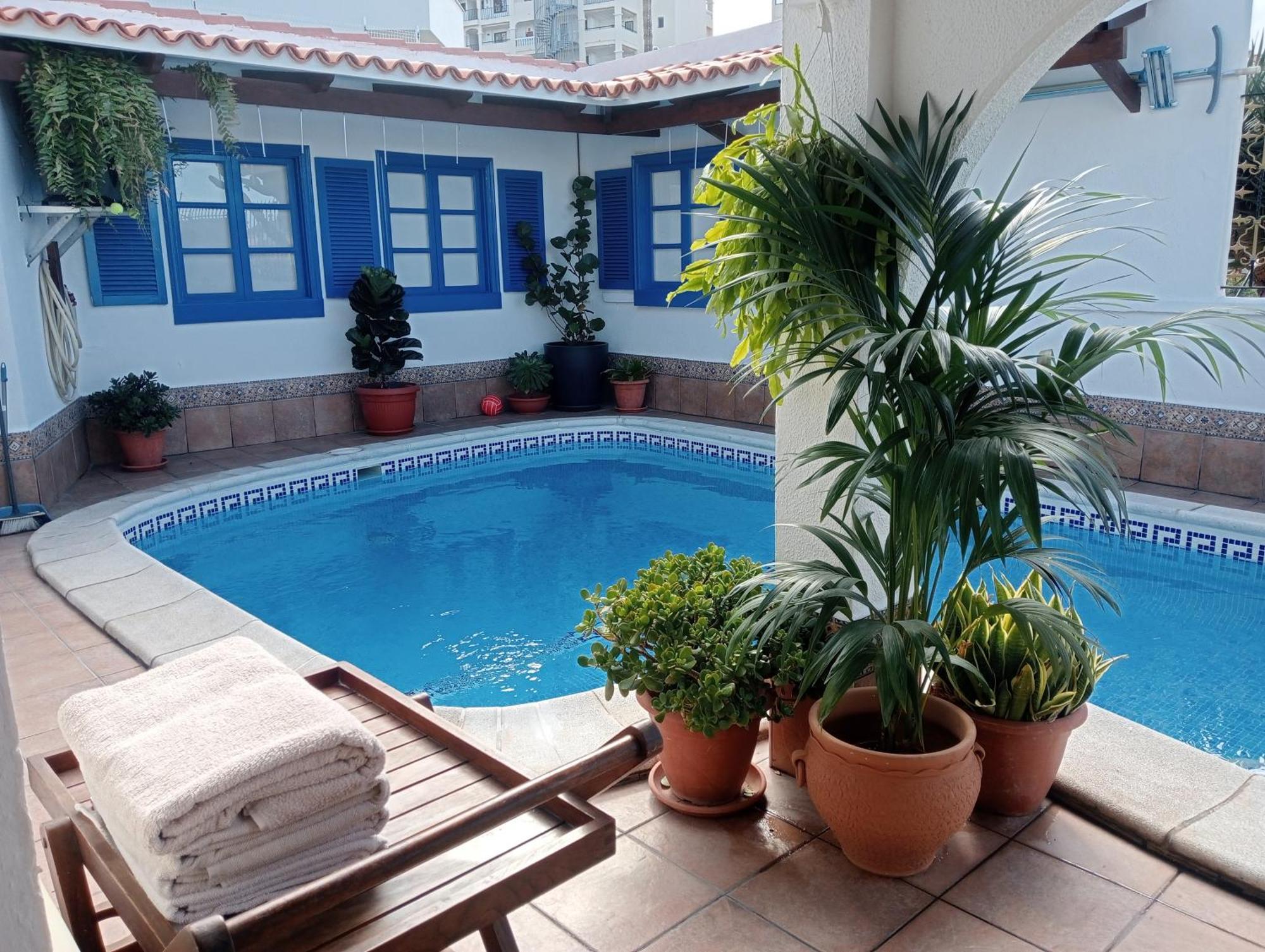 Beautiful Holiday Villa With Heated Private Pool, Los Cristianos ロスクリスティアーノス エクステリア 写真