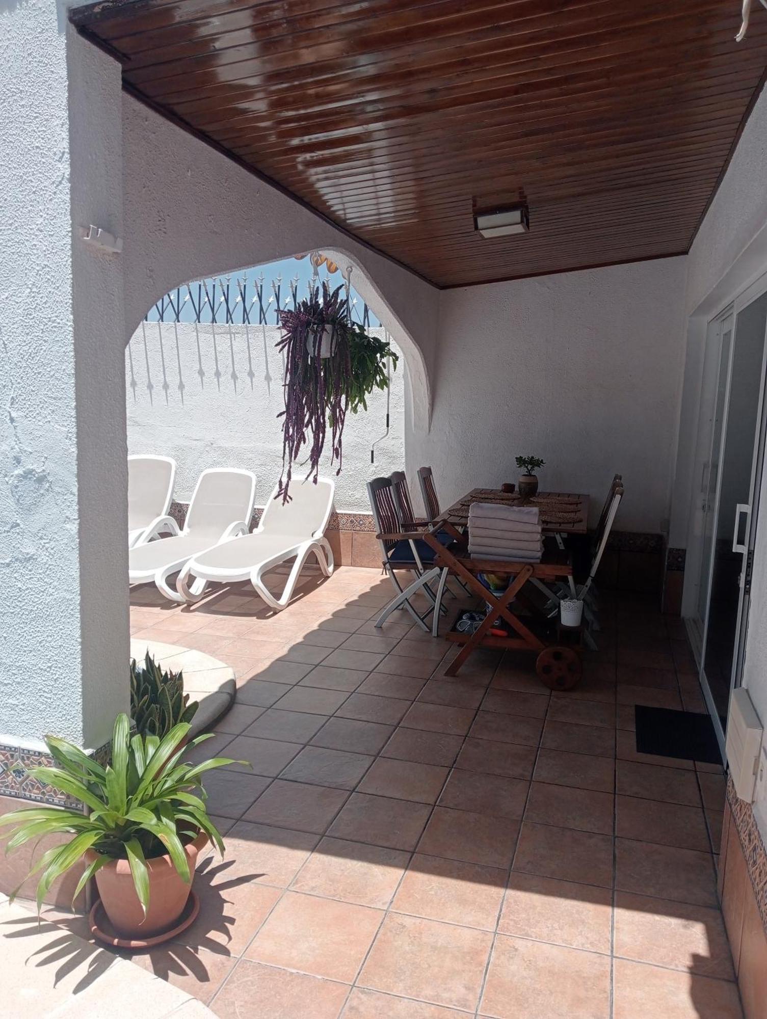 Beautiful Holiday Villa With Heated Private Pool, Los Cristianos ロスクリスティアーノス エクステリア 写真